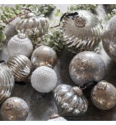 Percy Asstd Fluted Baubles Ant Silver (6pk) Small