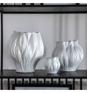 Flora Vase Medium White